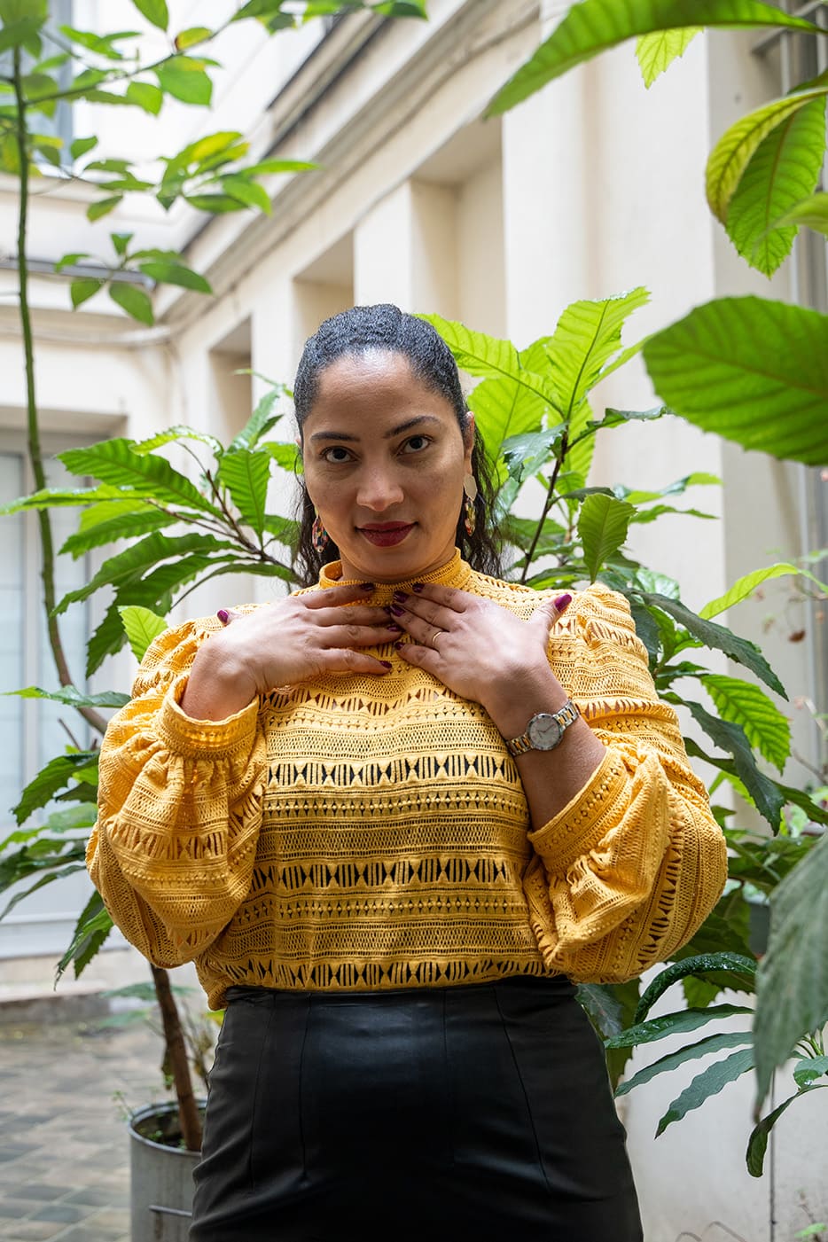 CHEMISIER EN CROCHET JAUNE