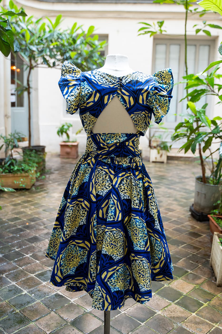 ENSEMBLE TOP ET JUPE BLEUE EN WAX